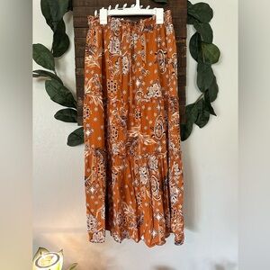 Love tree boho skirt NWOT